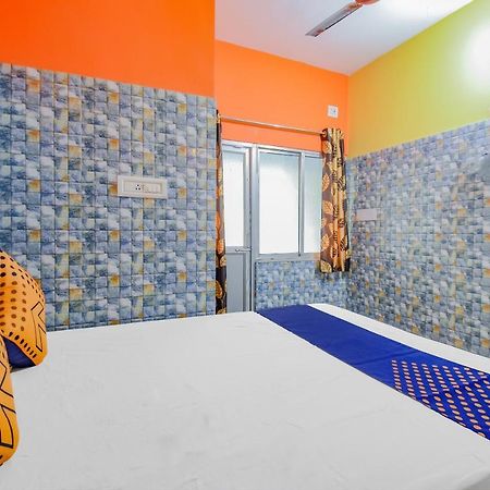 Spot On 74542 Aarav Hotel Jadabpur Екстер'єр фото