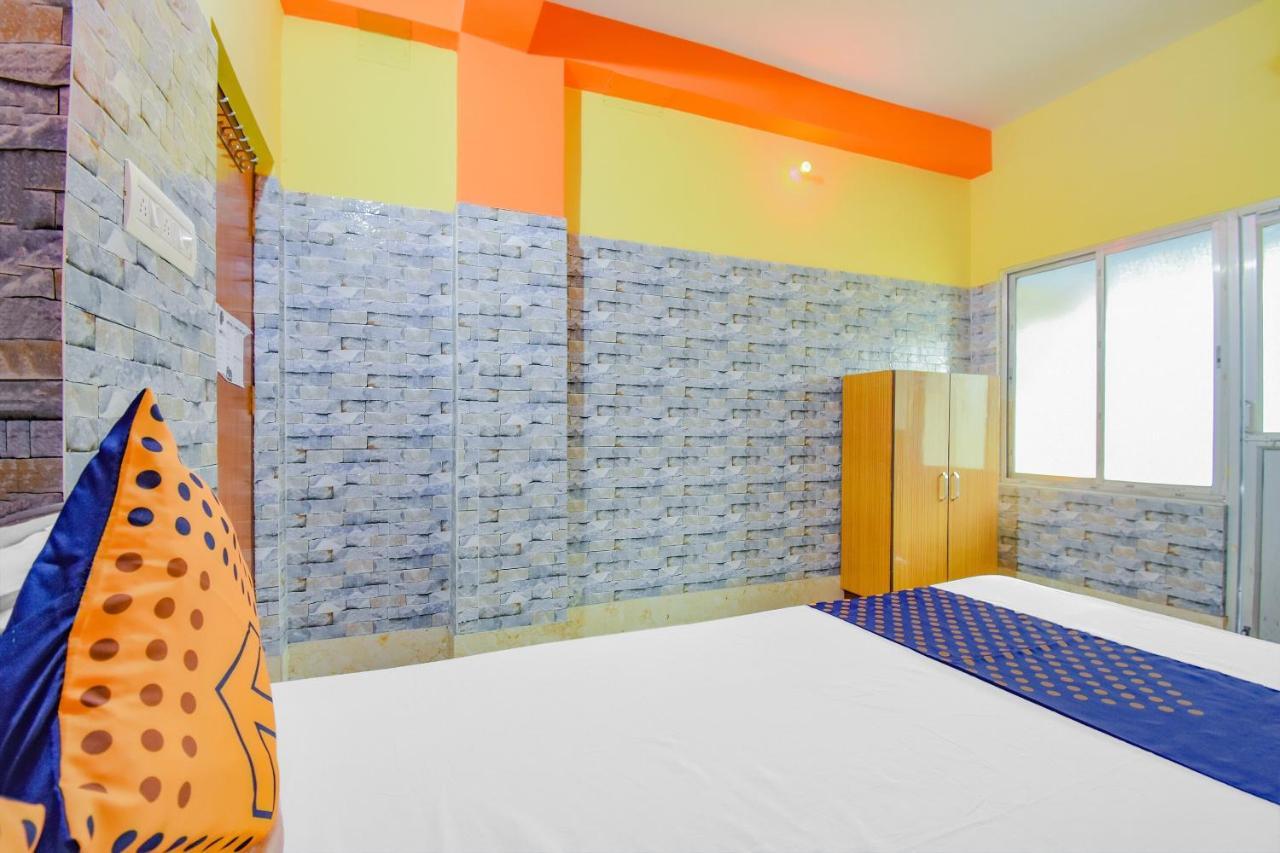 Spot On 74542 Aarav Hotel Jadabpur Екстер'єр фото